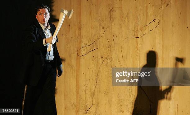 Michaelp Rinaldo 200 Rinaldo (Opera) Stock Photos, High-Res Pictures, and Images - Getty ...