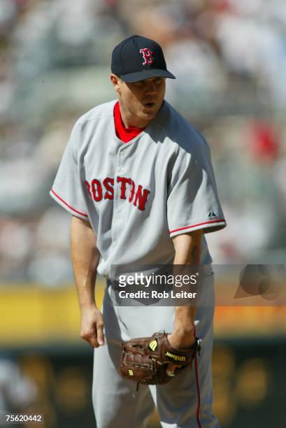 Jonathan Papelbon of the Boston Red Sox pitches during the game against the San Diego Padres at Petco Park in San Diego, California on June 24, 2007....