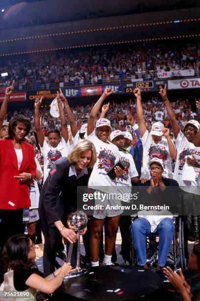 First Wnba Best Team Ever Photos and Premium High Res Pictures - Getty Images