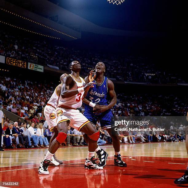 Shaq Rockets 244 Olajuwon Oneal Stock Photos, High-Res Pictures, and Images - Getty ...