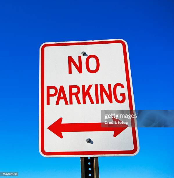 low angle view of no parking sign - 駐車禁止 ストックフォトと画像