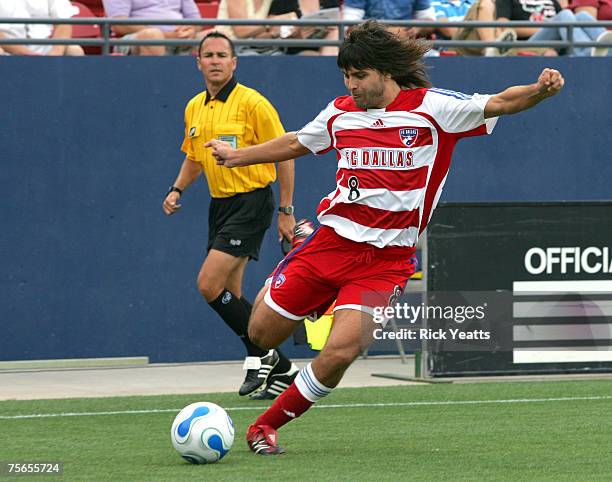 Dallas' Juan Toja midfielder, FC Dallas against Real Salt Lake on May 20, 2007 at Pizza Hut Park in Frisco, TX.