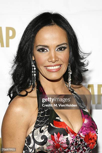 Birmania Rios Fotografías e imágenes de stock Getty Images