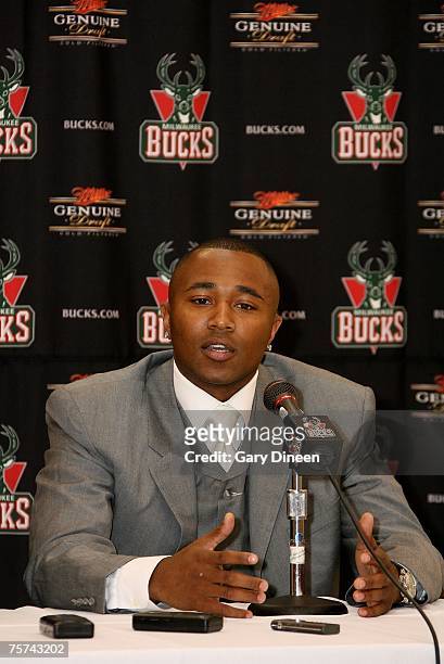 Milwaukee Bucks guard Maurice Williams addresses the media at a press conference announcing his free agent signing with the Bucks on July 24, 2007 at...