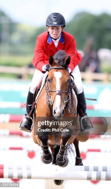 Integrity ridden by Beezie Madden of America during the Bunn Leisure International Stakes on July 27, 2007 in Hickstead, England.