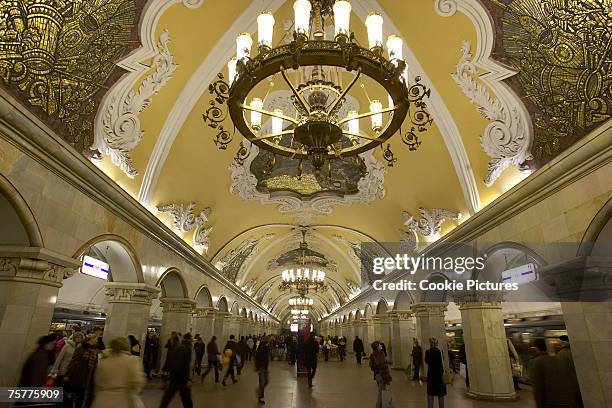 russia, moscow, metro station , interior view - wt1 foto e immagini stock