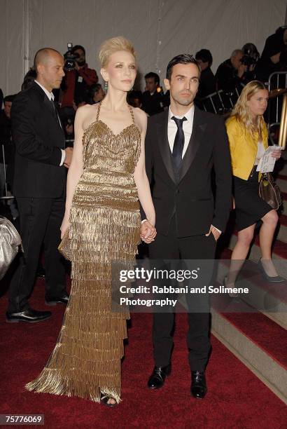 Cate Blanchett and Nicolas Ghesqui?re