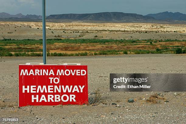 Sign at Las Vegas Bay informs visitors that the bay's marina was moved to Hemenway Harbor July 25, 2007 in the Lake Mead National Recreation Area,...