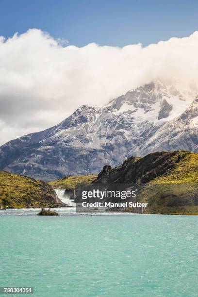 view over grey lake and glacier, torres del paine national park, chile - puerto natales stock pictures, royalty-free photos & images