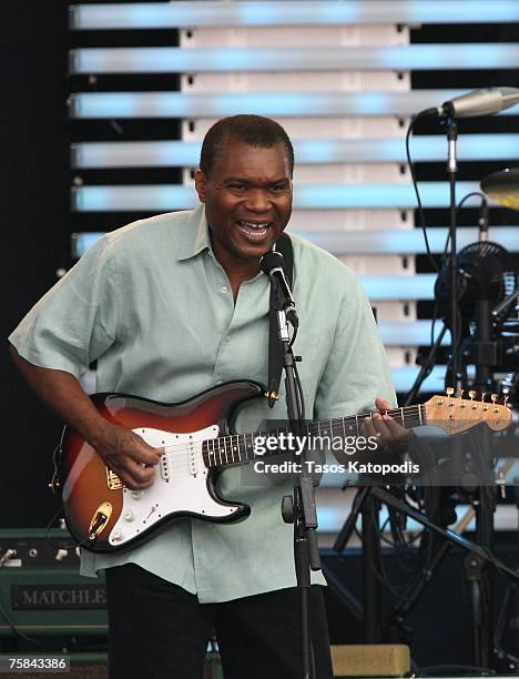 Musician Robert Cray performs during the Crossroads Guitar Festival 2007 held at Toyota Park on July 28, 2007 in Bridgeview, Illinois.