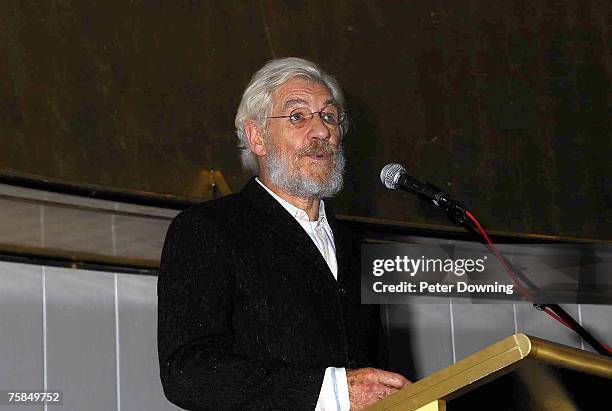 Ian Lear 140 Ian Lear Stock Photos, High-Res Pictures, and Images - Getty Images