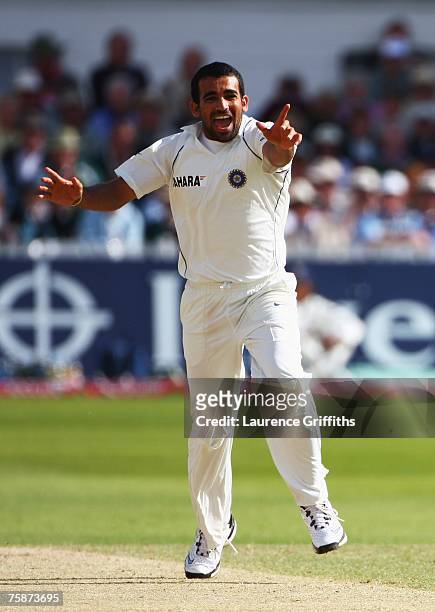 Zaheer Khan of India celebrates the wicket of Ian Bell of England during day four of the Second Test match between England and India at Trent Bridge...