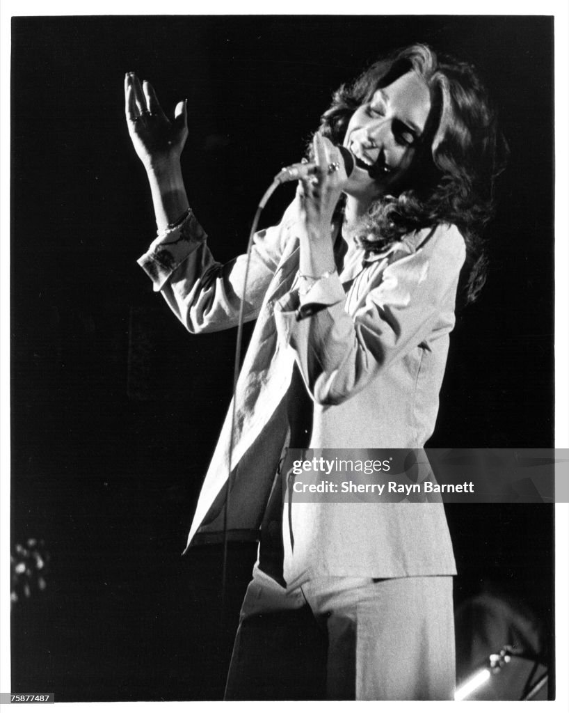 Photo of Karen Carpenter
