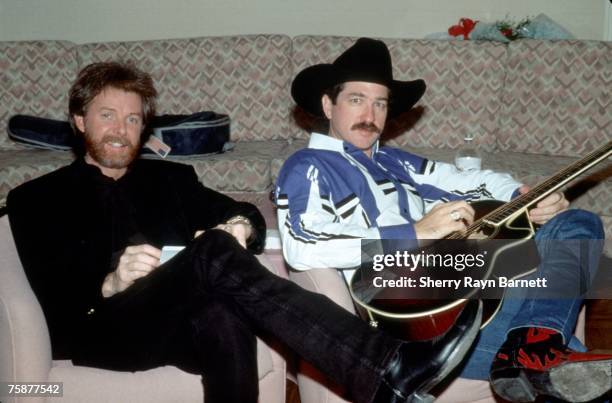 Kix Brooks and Ronnie Dunn of the country music duo Brooks & Dunn relax backstage at Caesar's Palace in Las Vegas, Nevada in December, 1994.