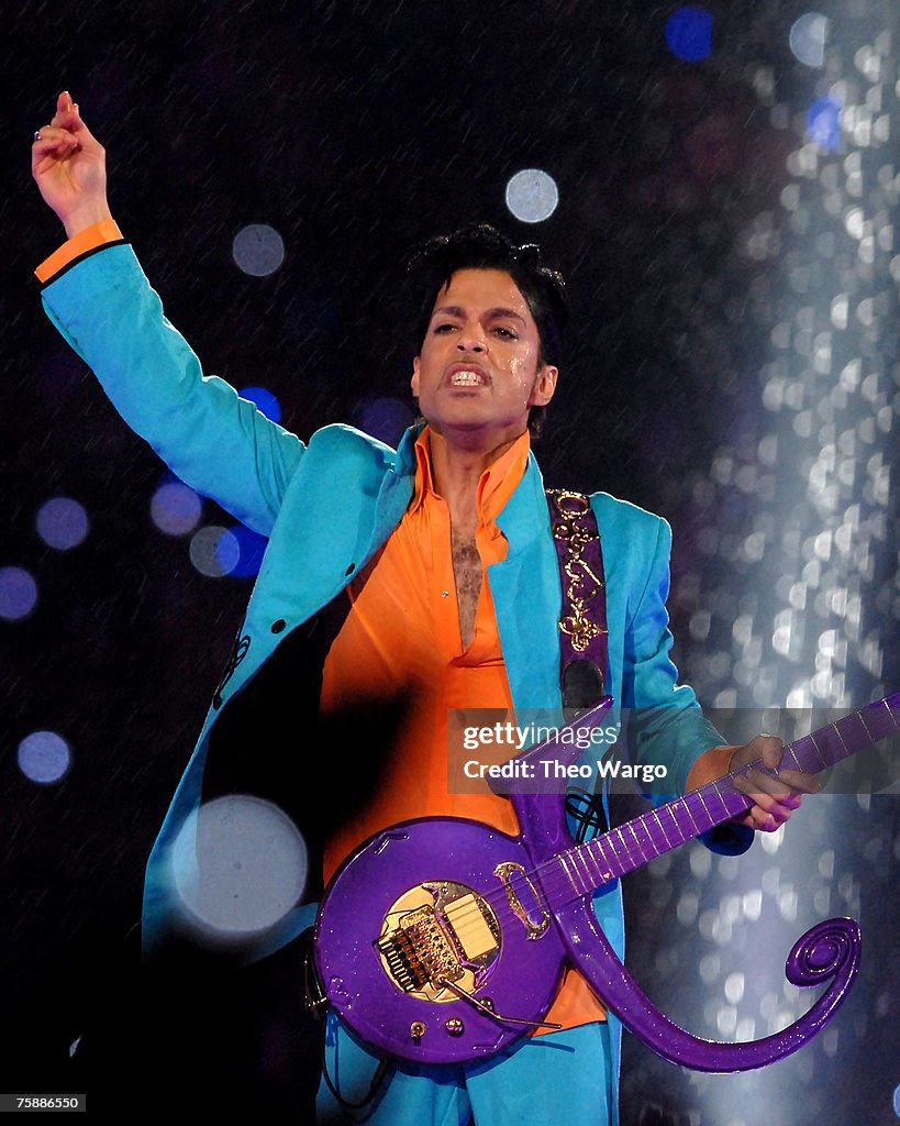 Super Bowl XLI - Indianapolis Colts vs Chicago Bears - Halftime Show