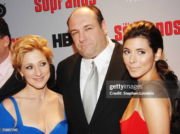 Edie Falco, James Gandolfini, and Jamie-Lynn Sigler