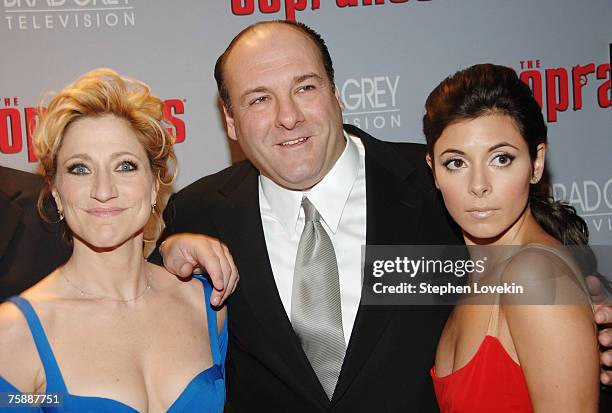 Edie Falco, James Gandolfini, and Jamie-Lynn Sigler