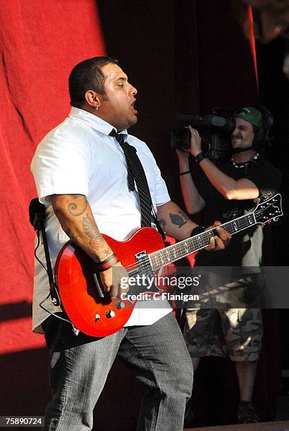 Ed Reyes Singer 190 Eddie Reyes Stock Photos, High-Res Pictures, and Images - Getty Images