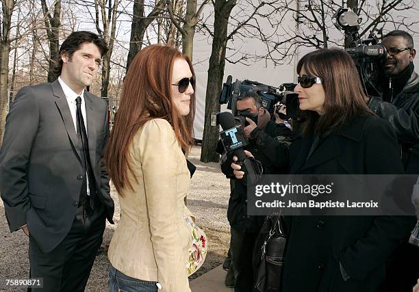 Julianne Moore and Bart Freundlich