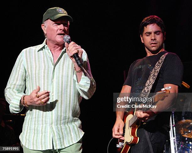 John Stamos performing with Mike Love of The Beach Boys