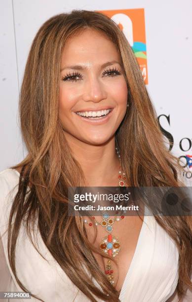 Actress/ Producer Jennifer Lopez arrives to the premiere of "El Cantante" at the Directors Guild of America on July 31, 2007 in Los Angeles,...