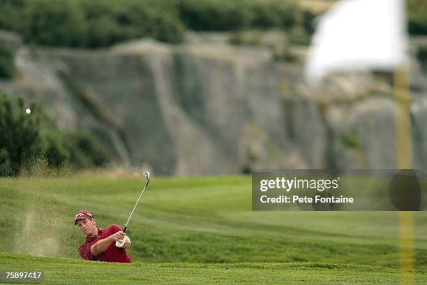 Sweden's Henrik Stenson blasts out of the bunker during the second round of the 2006 Smurfit Kappa European Open at the Kildare Club Smufit Course in...