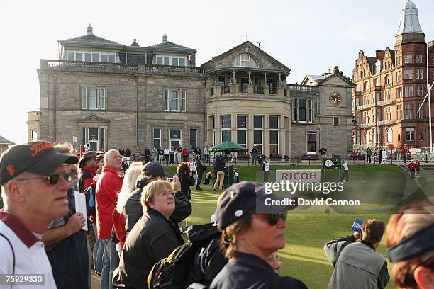 Nikki Garrett of Australia hits the opening tee shot to commence play during the First Round of the 2007 Ricoh Women's British Open held on the Old...