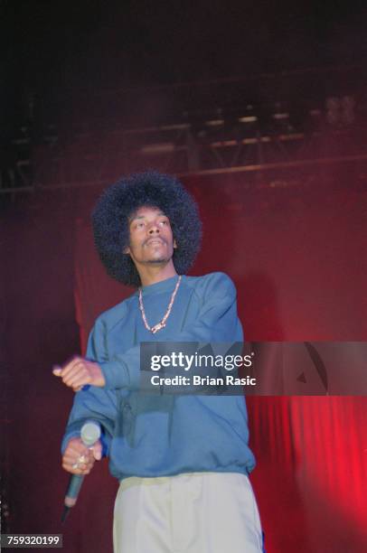 American rapper Snoop Dogg performs live on stage with Dr Dre at Brixton Academy in London on 15th June 1994.