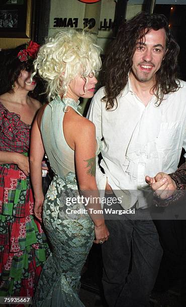 Bob Geldof And Paula Yates Photos and Premium High Res Pictures - Getty