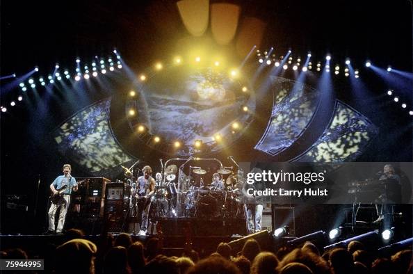 Photo of Grateful Dead Photo of Grateful Dead