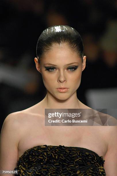 Coco Rocha wearing Chado Ralph Rucci Ready-To-Wear Fall 2007