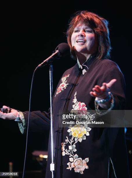 Singer Linda Ronstadt performs at the Dunkin' Donuts Newport Folk Festival in Newport Rhode Island on August 3, 2007.