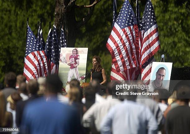 Maria Shriver speaks at the memorial service honoring Pat Tillman at the San Jose Municipal Rose GardenMay 3, 2004.