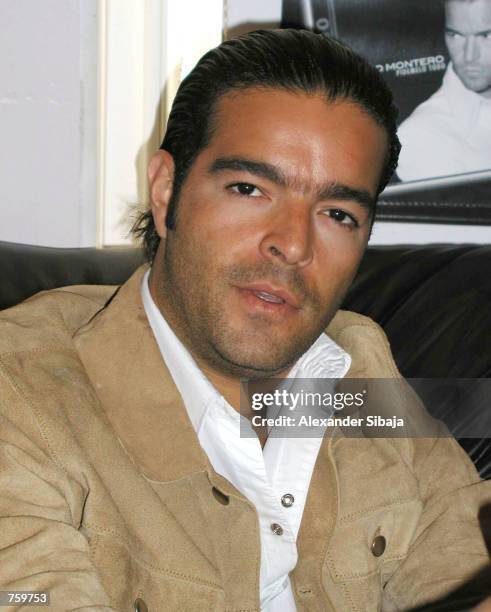 Singer Pablo Montero poses as he attends a press conference for the upcoming "Dia De La Madre" concert and banquet April 10, 2002 in Arcadia, CA. The...