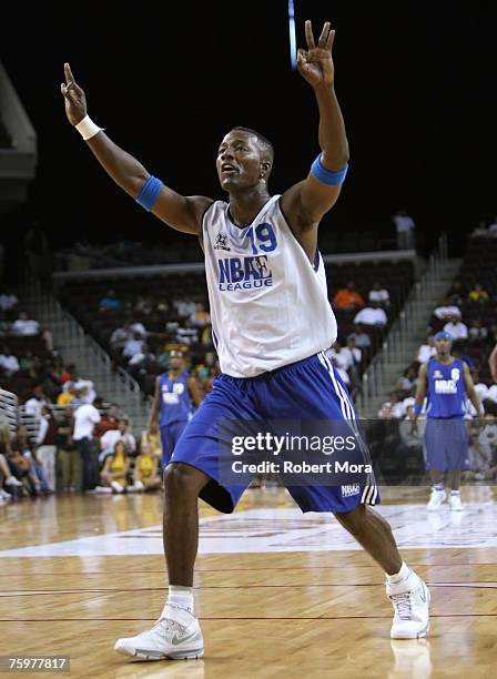 Actor Flex Alexander during the LA stars celebrity all star charity weekend celebrity and NBA all star game at USC Galen Center on August 5, 2007 in...