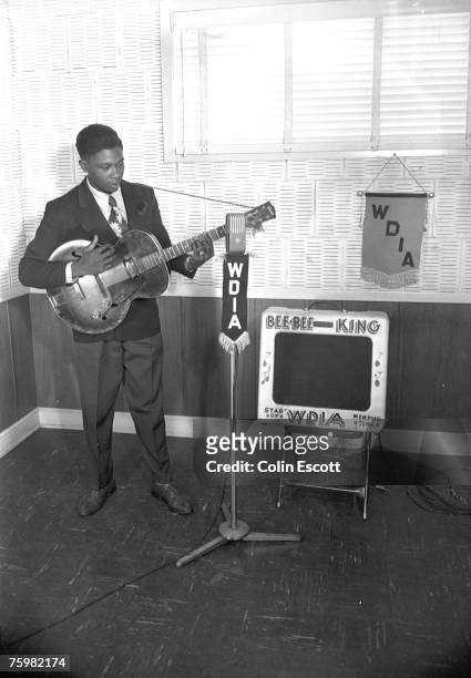 Blues Musician B.B. King performs on the radio station WDIA in 1948 in Memphis, Tennessee.