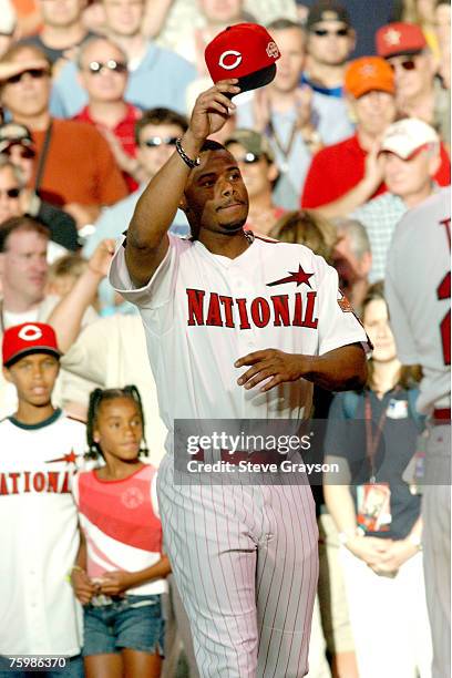 Ken Griffey Jr. Acknowledges the cheers of the crowd as he is introduced at the 2004 Home Run Derby at Minute Maid Park in Houston, Texas July 12,...