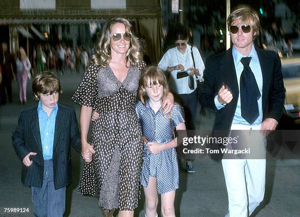 Robert Redford with his wife Lola, son Jamie and daughter Shauna