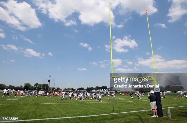 General view from the field of the Chicago Bears summer training camp practice on July 30, 2007 at Olivet Nazarene University in Bourbonnais,...