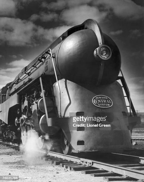 Streamlined 4-6-4 Hudson steam locomotive of the New York Central Railroad. Designed by Henry Dreyfuss and built by the American Locomotive Company ,...
