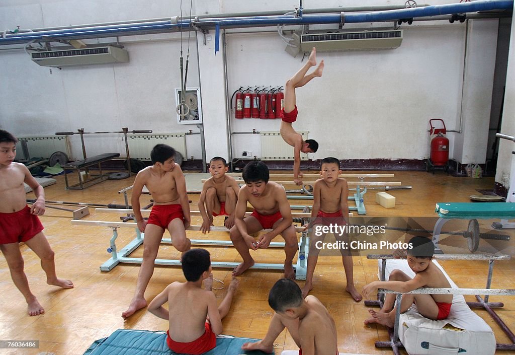 Children Practice At Hubei Provincial Gymnastic Center