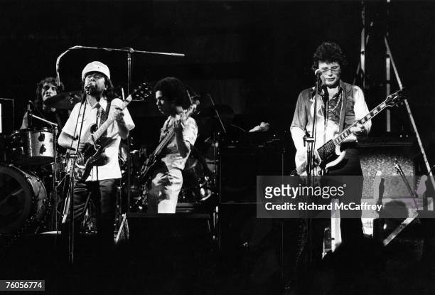 Manfred Mann Band Photos and Premium High Res Pictures - Getty Images
