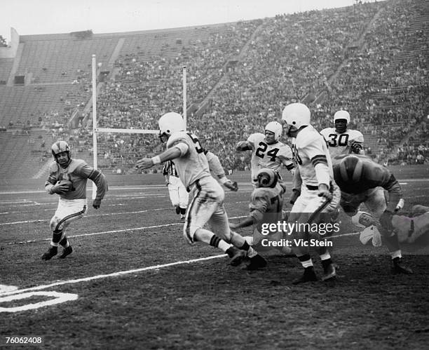 Los Angeles Rams halfback Glenn Davis on a carry in a 24-17 win over the Cleveland Browns in a League Championship game on December 23, 1951 at Los...