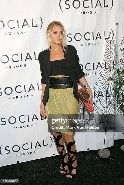 Ashley Olsen posing at the Hampton SOCIAL @ Ross With James Taylor on August 11, 2007 in East Hampton, New York.