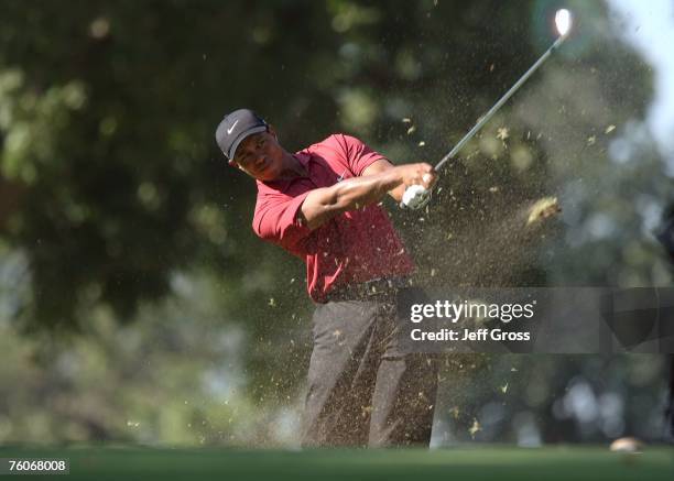 Tiger Woods hits a shot during the final round of the 89th PGA Championship at the Southern Hills Country Club on August 12, 2007 in Tulsa, Oklahoma.