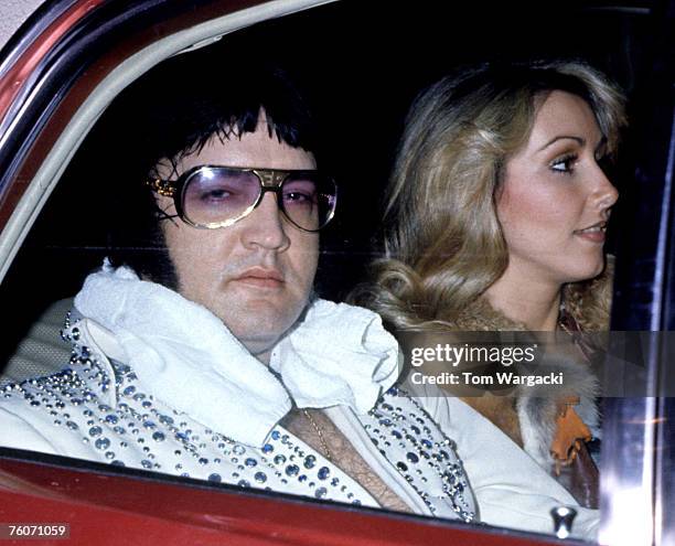 Elvis Presley with girlfriend Linda Thompson