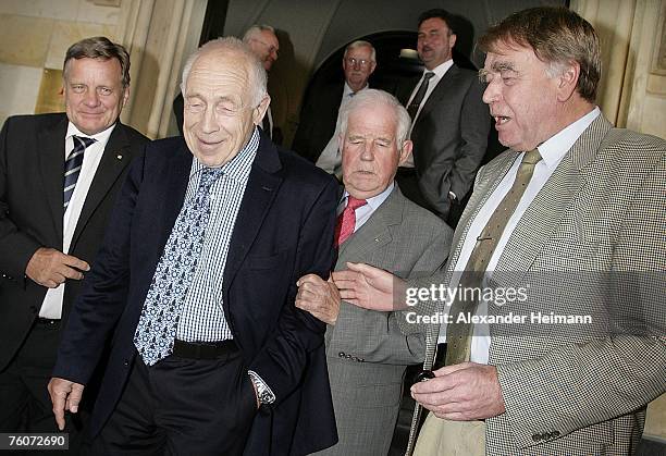 The Chairman of the Deutsche Bahn Hartmut Mehdorn, mediator Heiner Geissler, mediator Kurt Biedenkopf and leader of the trade union of train drivers...