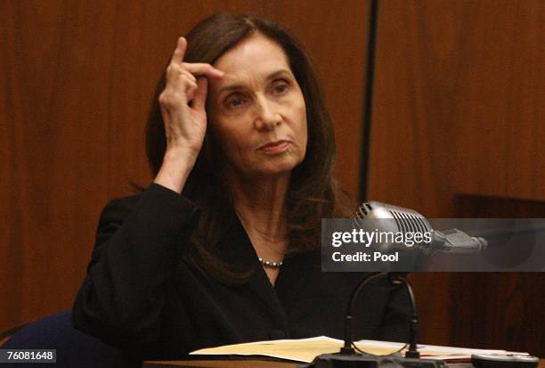 Donna Clarkson, mother of Lana Clarkson, testifies during the murder trial of music producer Phil Spector August 13, 2007 in Los Angeles, California....