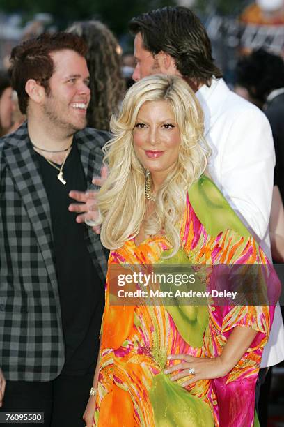 Perez Hilton, Dean McDermott and Tori Spelling