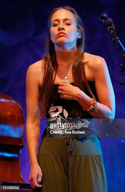 Apple Singer 22 Central Park Summerstage Nickel Creek And Fiona Apple Stock Photos ...
